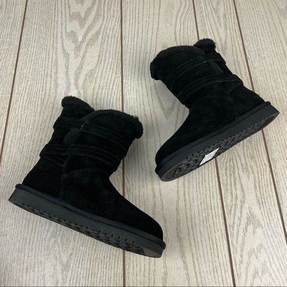 Koolaburra By UGG Women's Delene Wrap Buckle Strap Booties US6 Black Suede $100 - Picture 7 of 11
